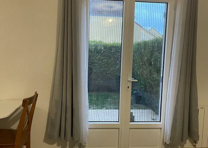 Petit Cocon Avec Jardin Privee 아파트