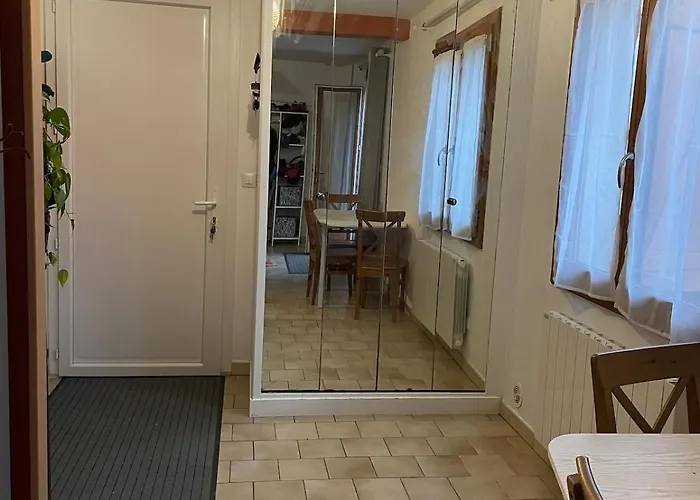 Petit Cocon Avec Jardin Privee 아파트